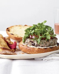 Tuna Niçoise burgers