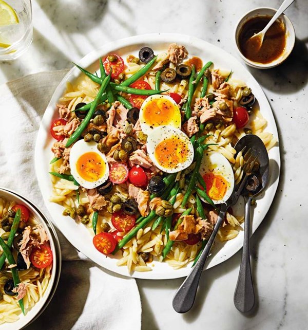 Tuna Niçoise orzo