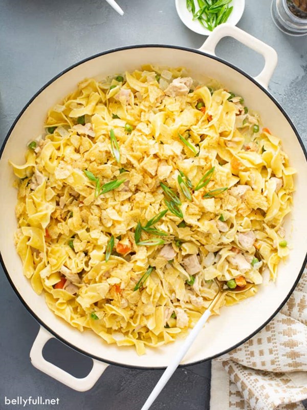 Tuna noodle casserole