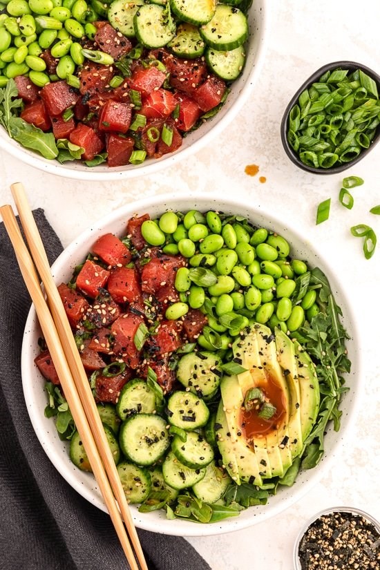 Tuna poke salad