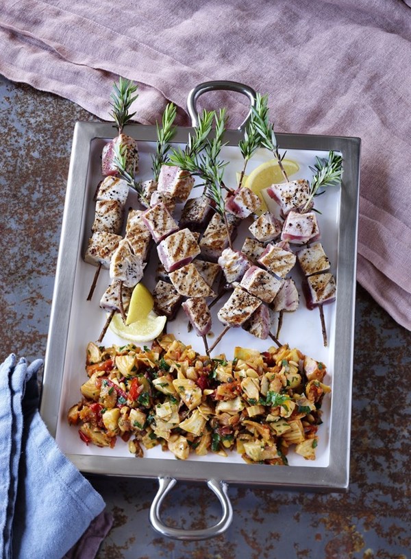 Tuna spiedini with artichoke caponata