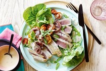 Tuna steak, green beans, anchovy and butter lettuce