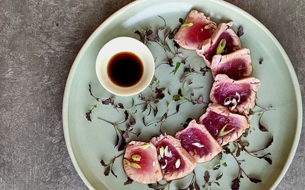 Tuna tataki