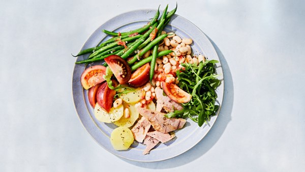 Tuna, tomato, and white-bean salad