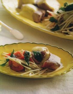 Tuna, tomato, celeriac & fennel salad with aïoli