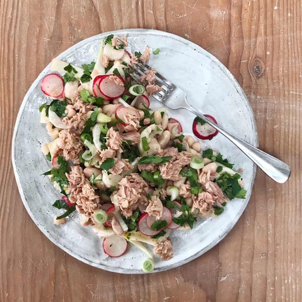 Tuna, white bean and radish salad