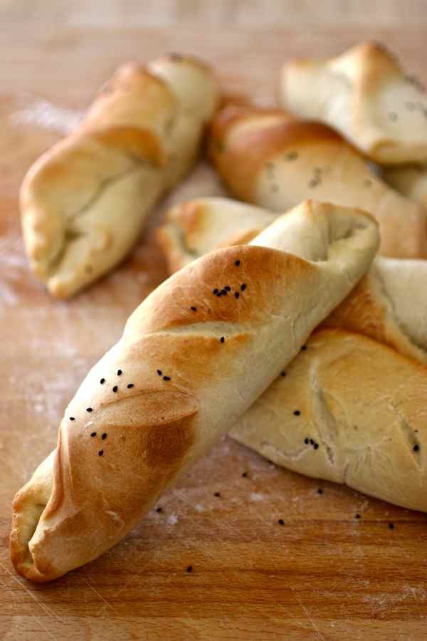 Tunisian Italian bread (Khobz Talian)