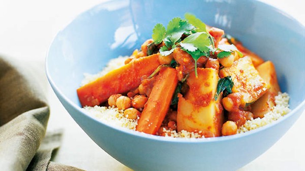 Tunisian vegetable and chickpea tagine