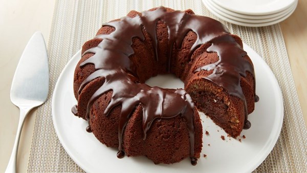 Tunnel of fudge cake