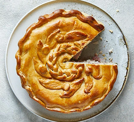 Turkey & ham pie
