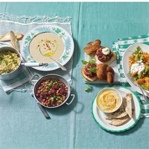 Turkey, beetroot and chickpea burgers