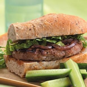 Turkey burgers with mango chutney