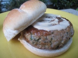 Turkey burgers with soy sauce mayonnaise