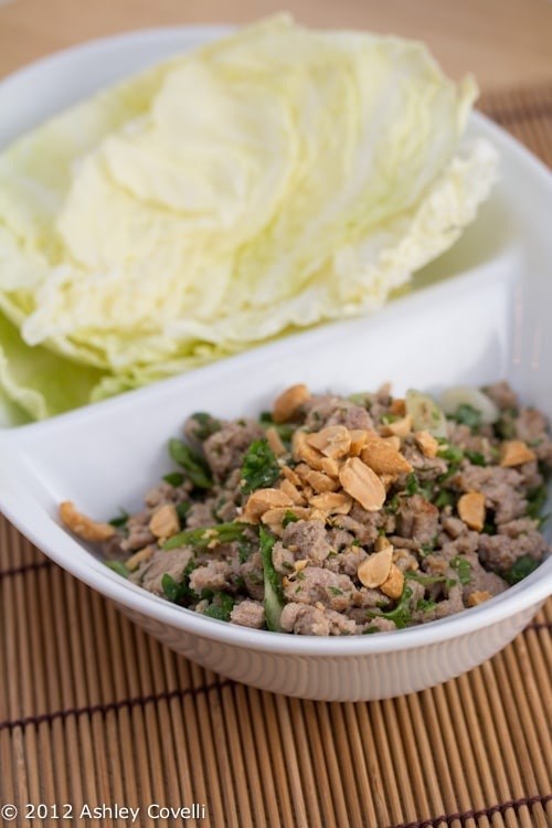 Turkey cabbage cups (Larb)