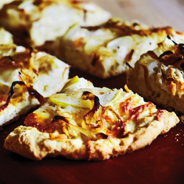 Turkey, caramelized onion and apple pizza