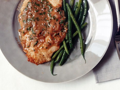 Turkey cutlets in anchovy-butter sauce
