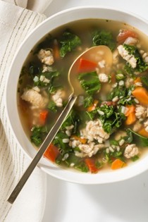 Turkey, kale, and brown rice soup