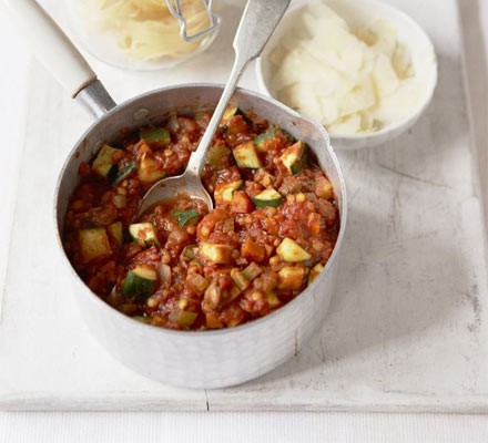 Turkey, lentil & veg ragu for 4