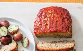 Turkey meatloaf with brown sugar-ketchup glaze