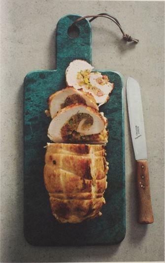 Turkey roulade in passito wine with carrots (Rotolo di tacchino al passito con carote)