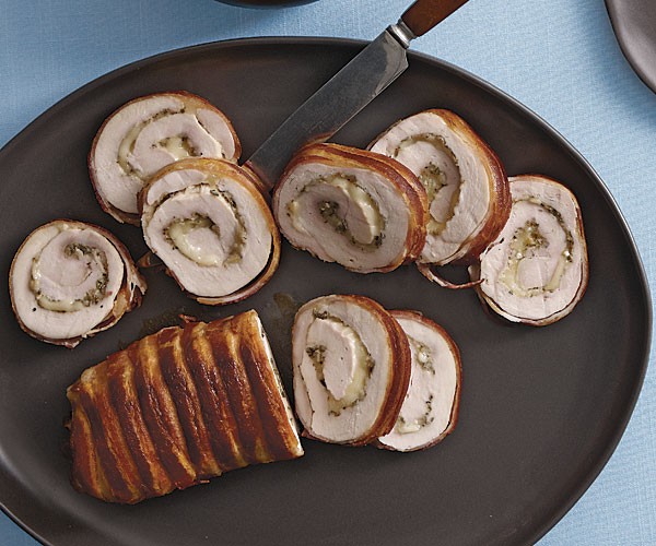 Turkey roulades with Fontina and sage
