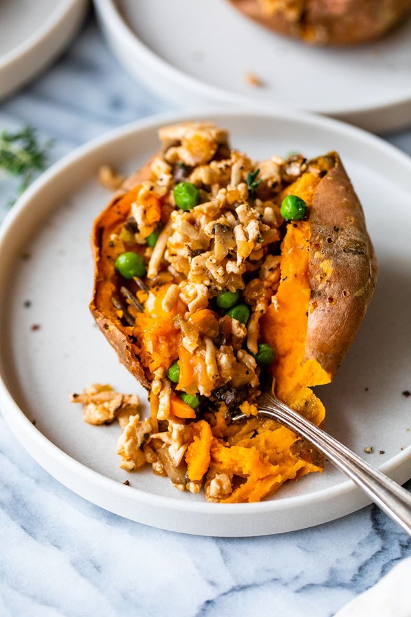 Turkey shepherd’s pie stuffed sweet potato