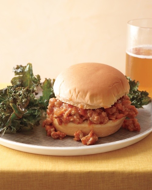 Turkey sloppy Joes with kale chips