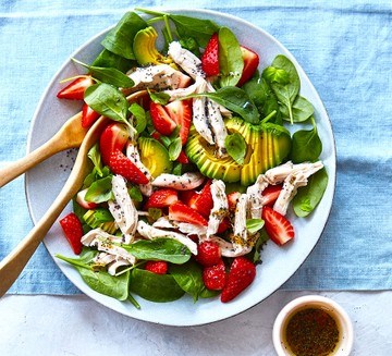 Turkey, strawberry & avocado salad