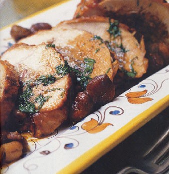Turkey stuffed with chestnuts and prunes