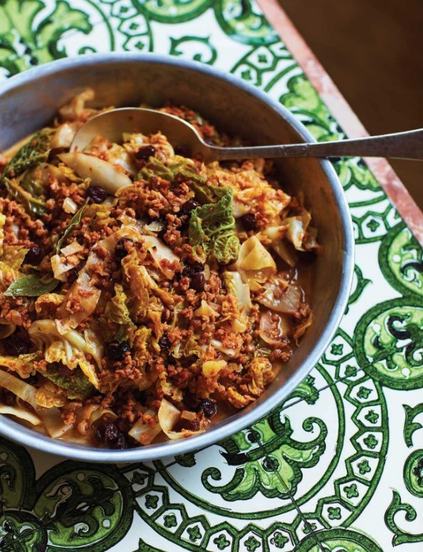 Turkish cabbage stew (Kapuska)