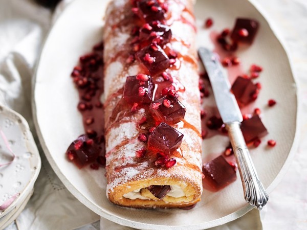 Turkish delight roulade with pomegranate syrup