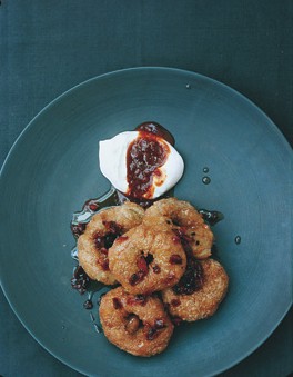 Turkish doughnuts with rose hip syrup