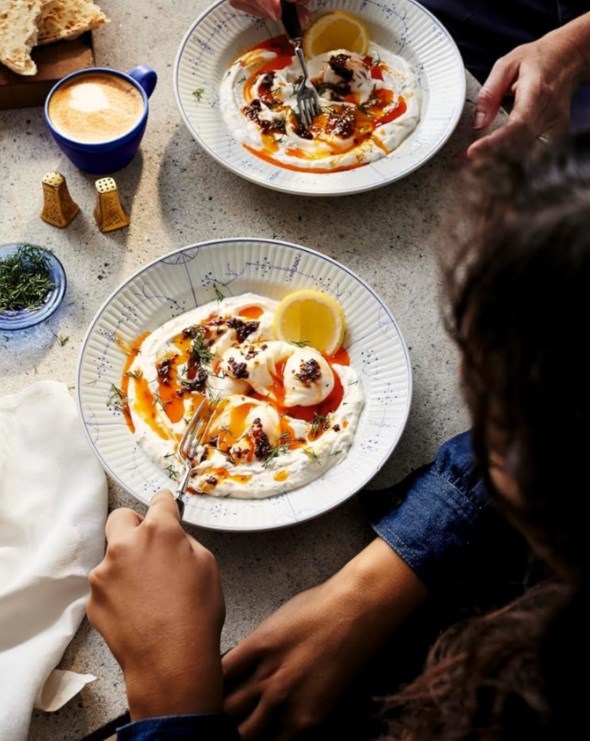 Turkish eggs with spiced butter and garlicky yogurt (Çilbir)