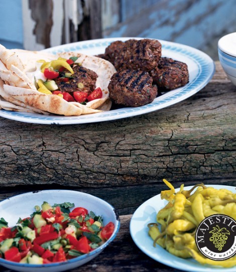 Turkish lamb burgers