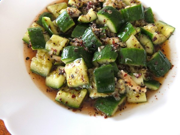 Turkish smacked cucumbers