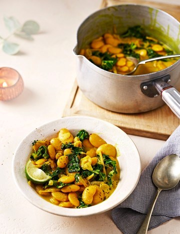 Turmeric and ginger butter beans with kale