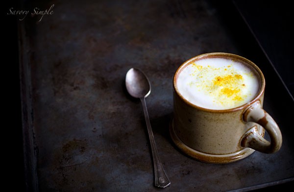 Turmeric chai latte