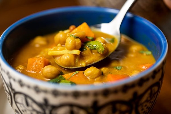 Turmeric chickpea stew