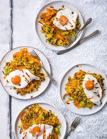 Turmeric-fried veggie rice