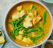 Turmeric, ginger & coconut fish curry