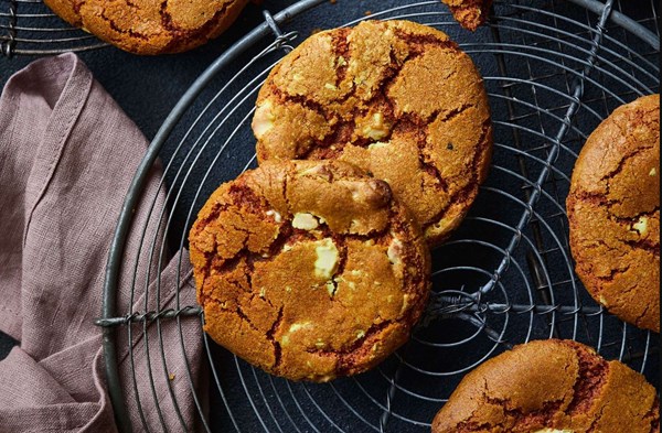 Turmeric latte cookies