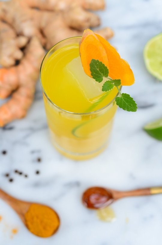 Turmeric switchel