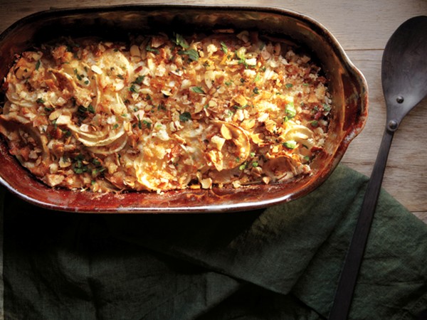 Turnip gratin with almonds
