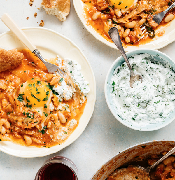 Tuscan eggs and beans with fennel and tomatoes