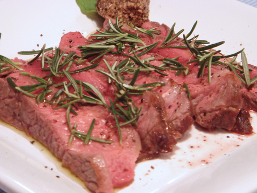 Tuscan grilled steak with rosemary - tagliata Toscana al rosmarino