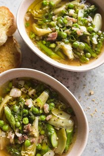 Tuscan-style spring vegetable soup