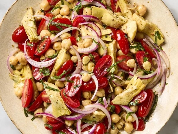 Tuscan tomato salad