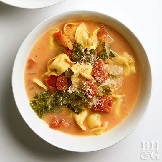 Tuscan tortellini soup