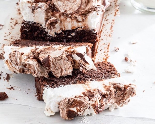 Twice-baked meringue brownie loaf