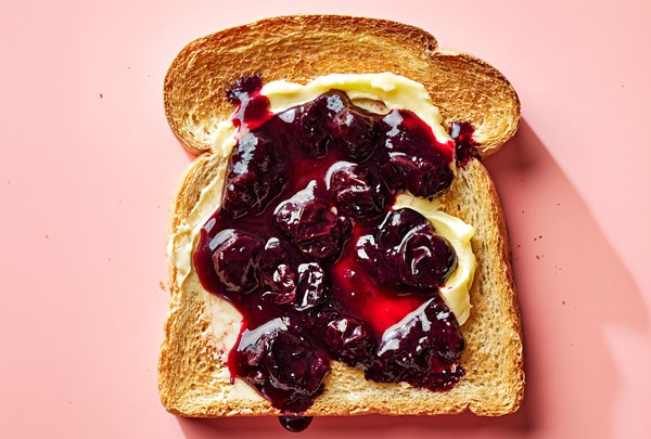 Two-ingredient refrigerator jam